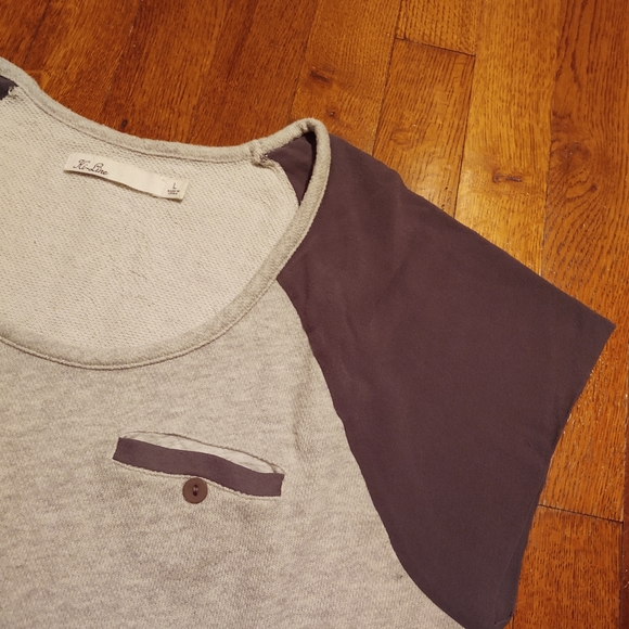 Hi-Line Top - Picture 2 of 3